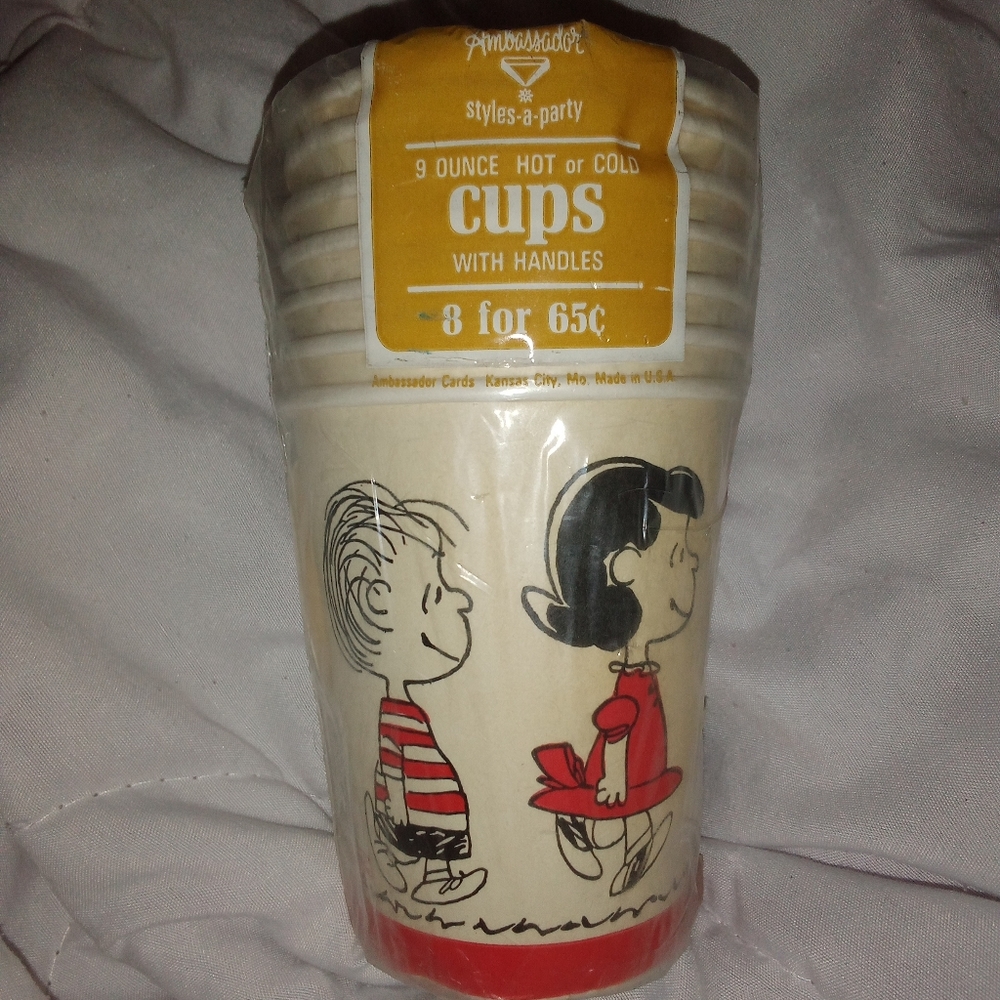 Vintage Peanuts Snoopy Cups With Handles United Feature Syndicate MCM Retro